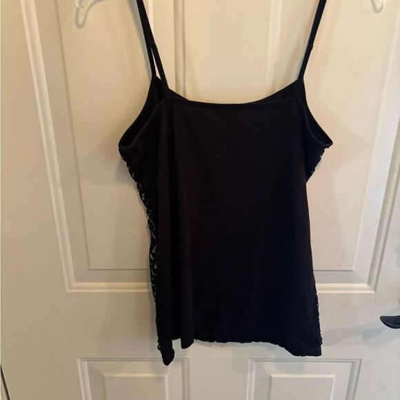 LOFT Black Fitted Sleeveless Camisole - Picture 2 of 4